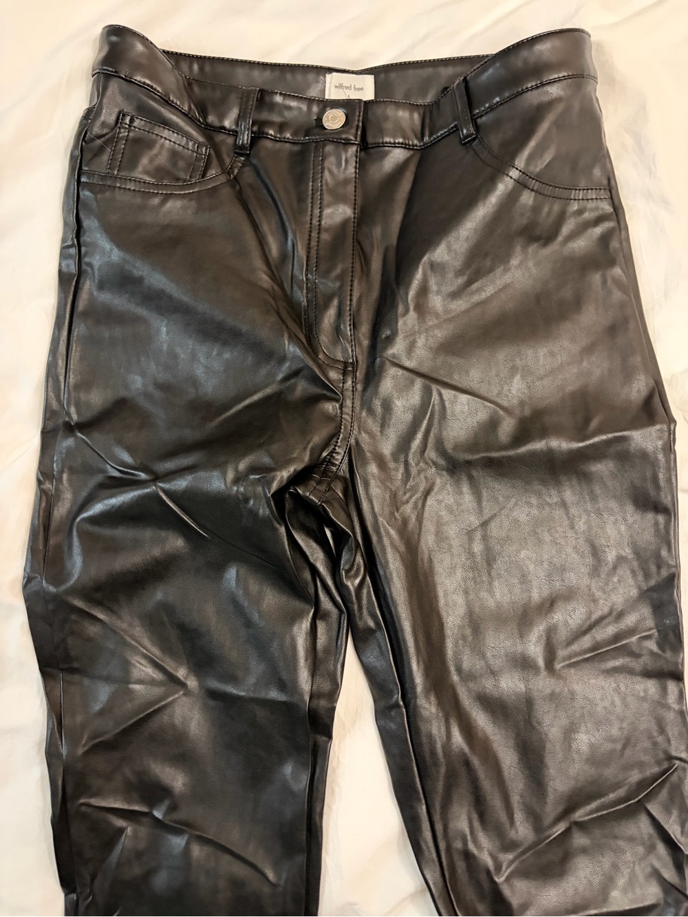 Aritzia Women’s Black Wilfred Free Charm Pant